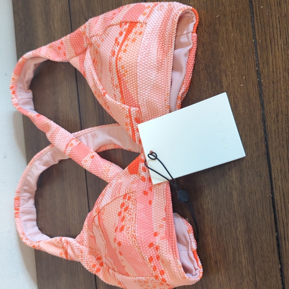 Fella Tobias Bikini Top in Pink Rivers L